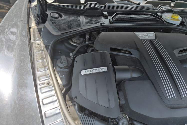 Used Bentley Flying Spur 2014 4.0T V8 Standard Edition Engine Bay Right