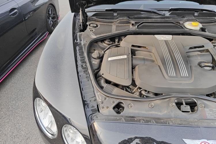 Used Bentley Flying Spur 2014 4.0T V8 Prestige Edition Engine Bay Right