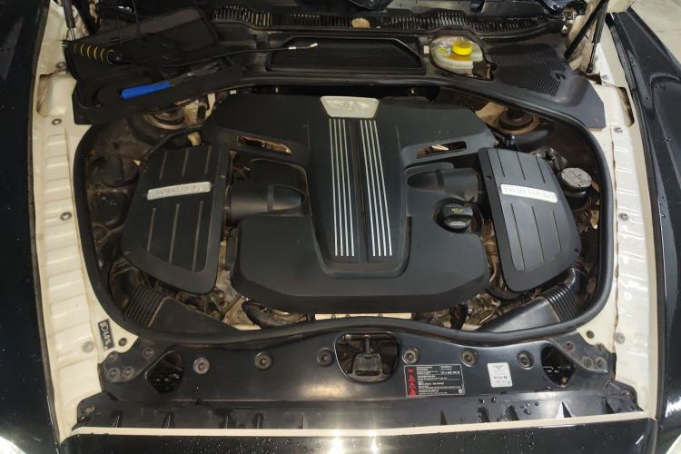 Used Bentley Flying Spur 2014 4.0T V8 Standard Edition Engine Bay