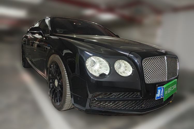 Used Bentley Flying Spur 2014 4.0T V8 Prestige Edition Front Right 45 Deg