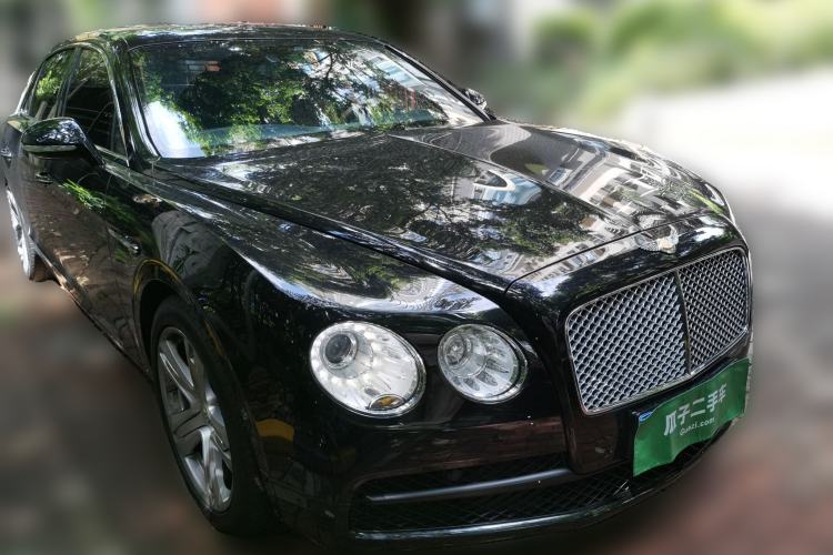 Used Bentley Flying Spur 2014 4.0T V8 Standard Edition Front Right 45 Deg