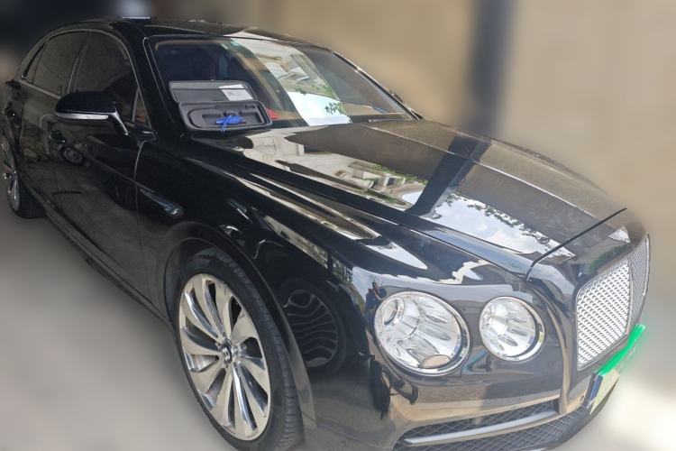 Used Bentley Flying Spur  Front Right 45 Deg