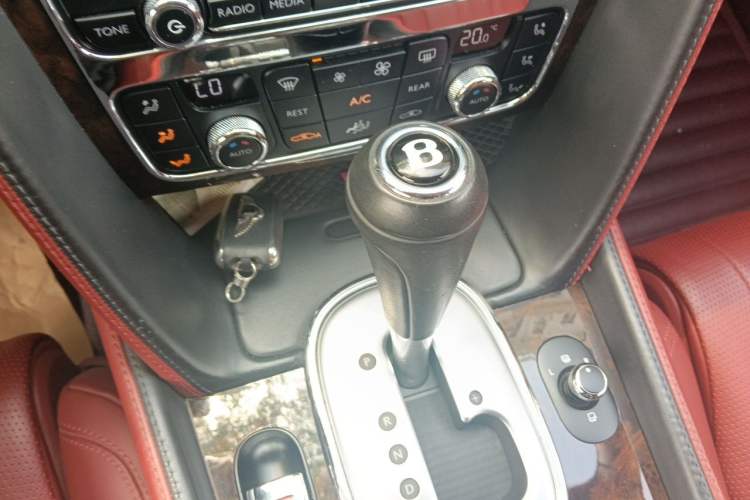 Used Bentley Flying Spur 2014 4.0T V8 Prestige Edition Gear Lever