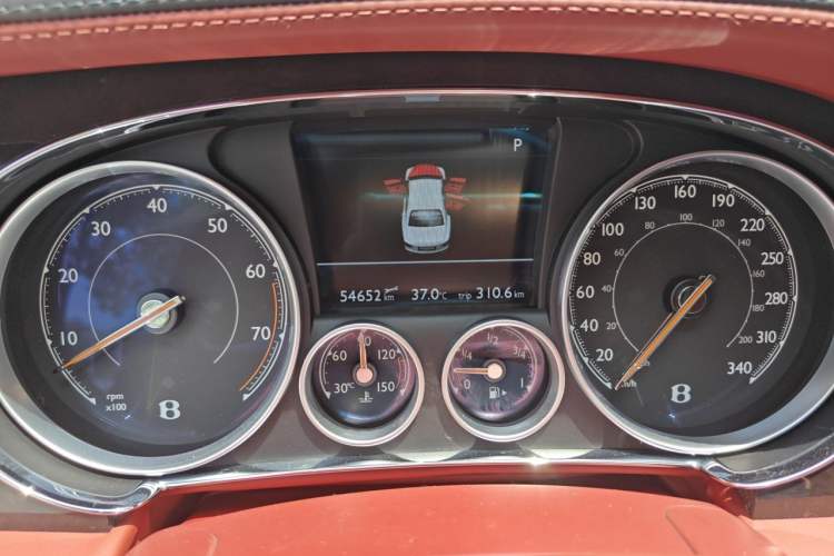 Used Bentley Flying Spur 2014 4.0T V8 Standard Edition Instrument Cluster