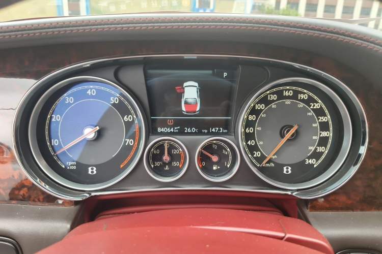 Used Bentley Flying Spur 2014 4.0T V8 Prestige Edition Instrument Cluster