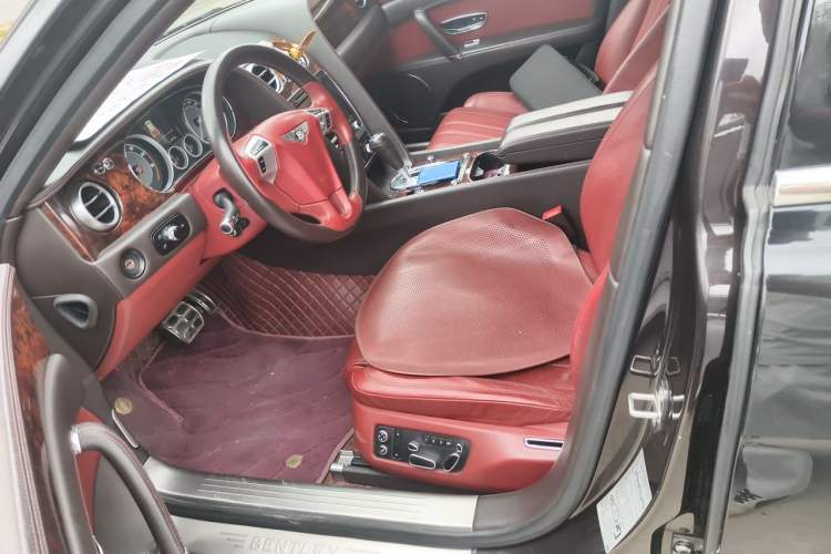Used Bentley Flying Spur 2014 4.0T V8 Prestige Edition Left Front Seat