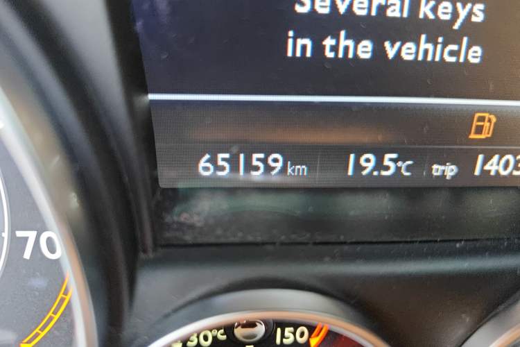 Used Bentley Flying Spur 2014 4.0T V8 Prestige Edition Odometer Close Up
