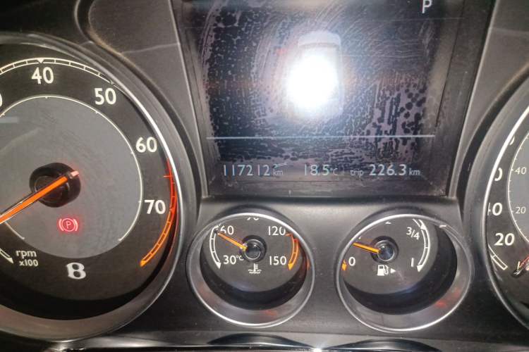 Used Bentley Flying Spur 2014 4.0T V8 Prestige Edition Odometer Close Up