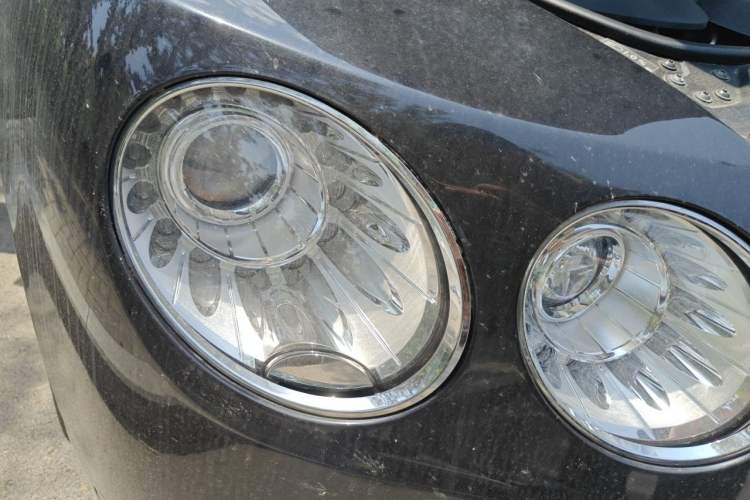 Used Bentley Flying Spur 2014 4.0T V8 Standard Edition Right Front Headlight