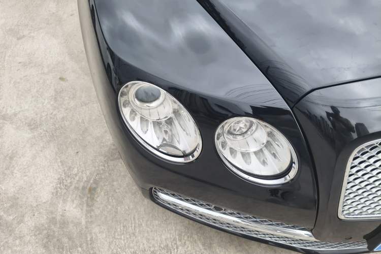 Used Bentley Flying Spur 2014 4.0T V8 Prestige Edition Right Front Headlight