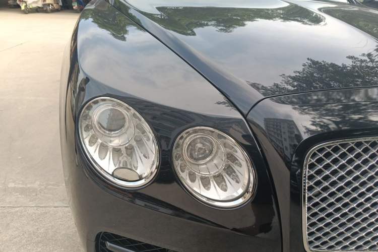 Used Bentley Flying Spur 2014 4.0T V8 Prestige Edition Right Front Headlight