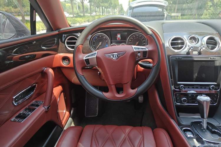 Used Bentley Flying Spur 2014 4.0T V8 Standard Edition Steering Wheel