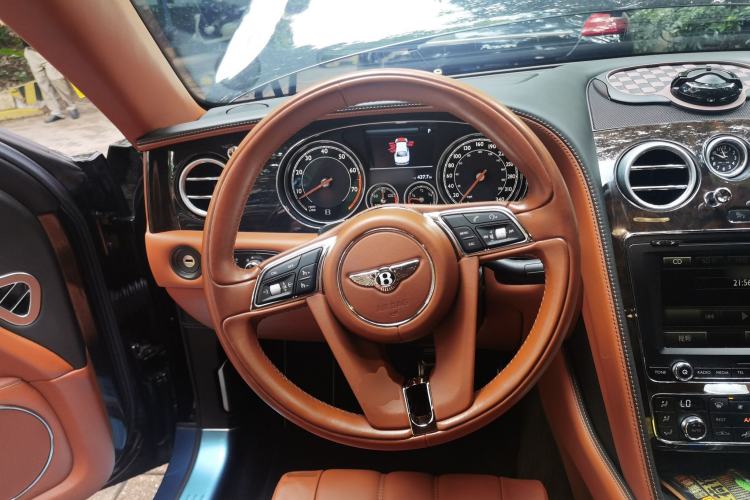 Used Bentley Flying Spur 2014 4.0T V8 Standard Edition Steering Wheel