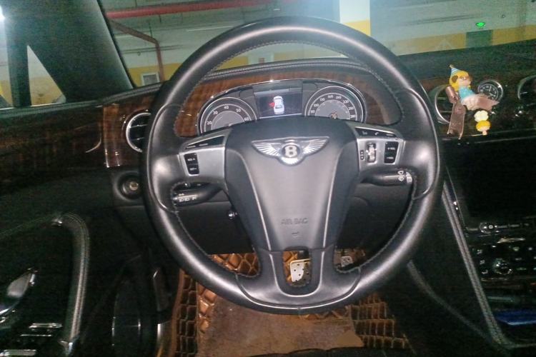 Used Bentley Flying Spur 2014 4.0T V8 Prestige Edition Steering Wheel