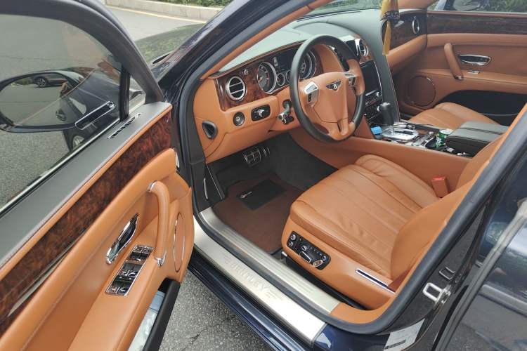 Used Bentley Flying Spur 2014 4.0T V8 Standard Edition Driver Seat