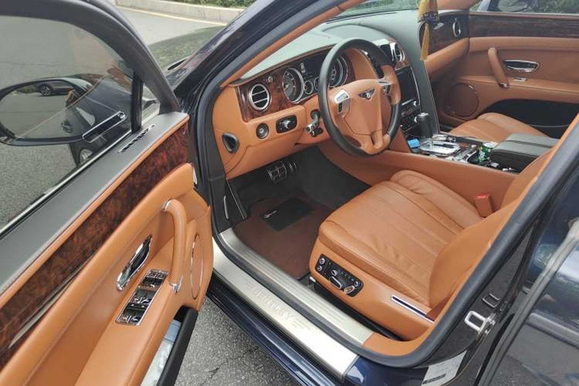 Used Bentley Flying Spur 2014 4.0T V8 Standard Edition Driver Seat