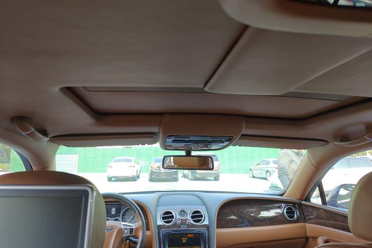 Used Bentley Flying Spur 2014 4.0T V8 Prestige Edition Headliner