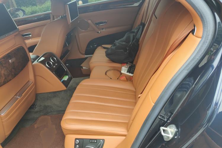 Used Bentley Flying Spur 2014 4.0T V8 Standard Edition Left Rear Seat