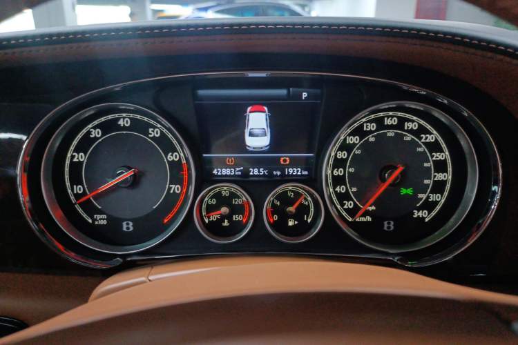 Used Bentley Flying Spur 2014 4.0T V8 Prestige Edition Instrument Cluster