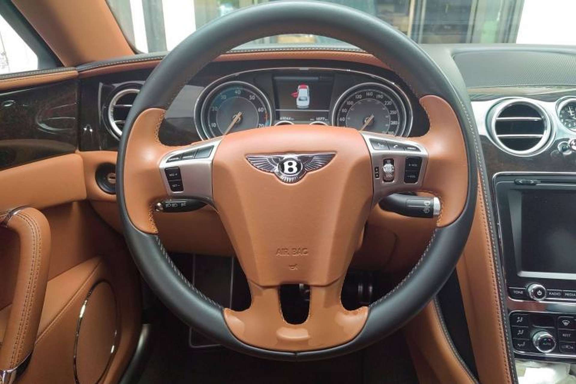 Used Bentley Flying Spur 2014 4.0T V8 Prestige Edition Steering Wheel