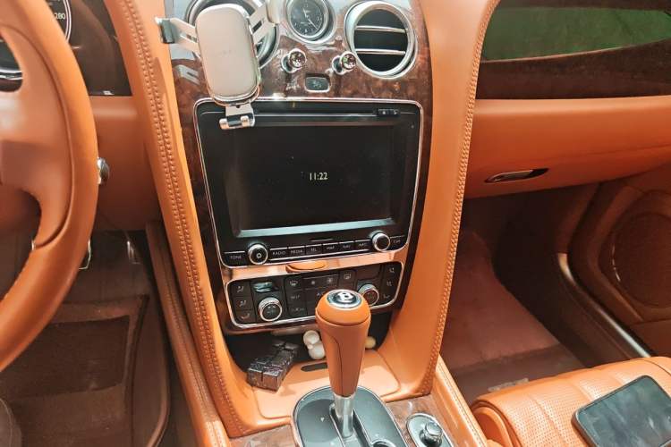 Used Bentley Flying Spur 2014 4.0T V8 Standard Edition Audio And AC Panel