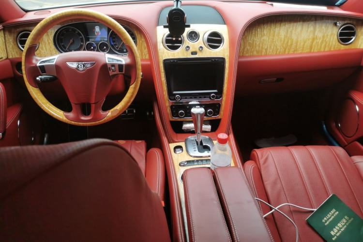 Used Bentley Flying Spur 2014 4.0T V8 Prestige Edition Center Console