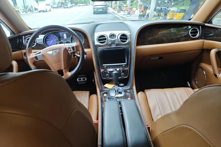 Used Bentley Flying Spur 2014 4.0T V8 Prestige Edition Center Console