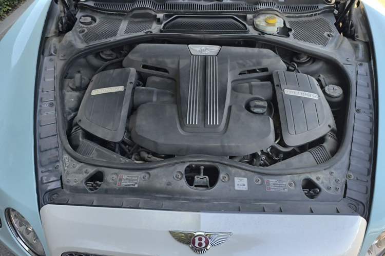 Used Bentley Flying Spur 2014 4.0T V8 Standard Edition Engine Bay