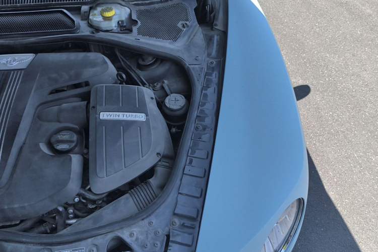Used Bentley Flying Spur 2014 4.0T V8 Standard Edition Engine Bay Left