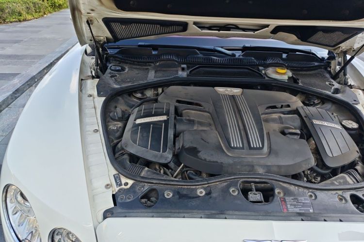 Used Bentley Flying Spur 2014 4.0T V8 Prestige Edition Engine Bay Right