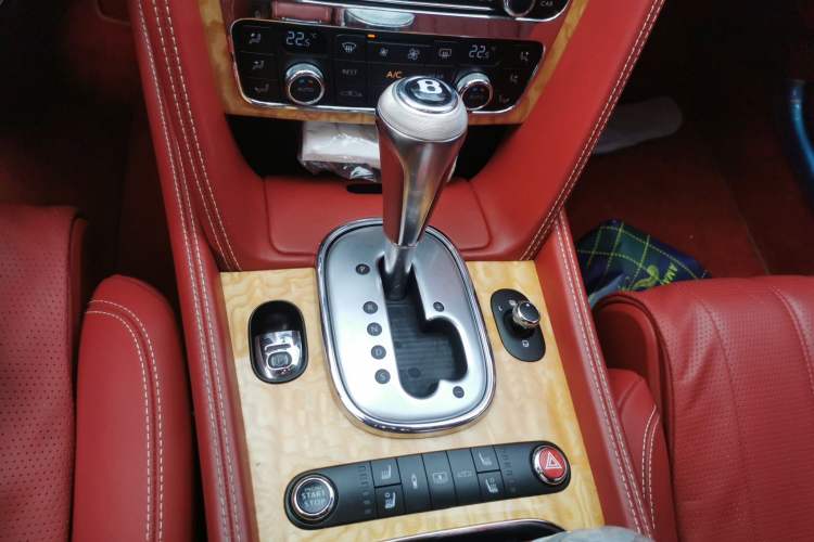Used Bentley Flying Spur 2014 4.0T V8 Prestige Edition Gear Lever
