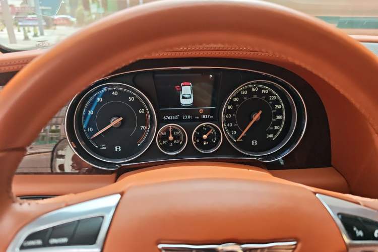 Used Bentley Flying Spur 2014 4.0T V8 Standard Edition Instrument Cluster