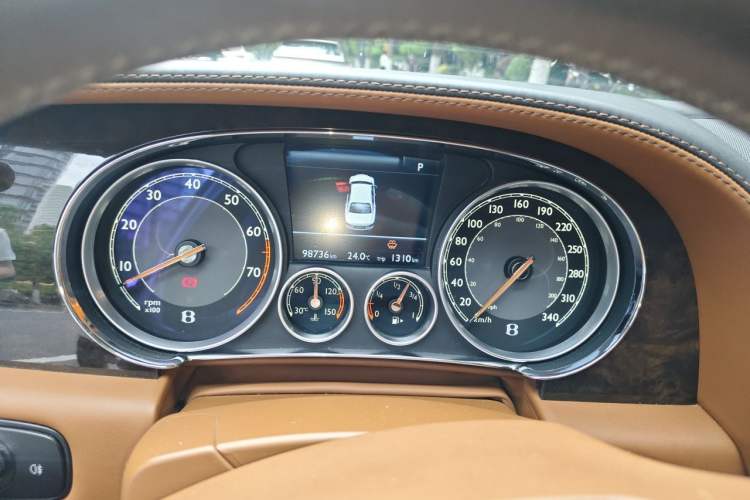 Used Bentley Flying Spur 2014 4.0T V8 Prestige Edition Instrument Cluster