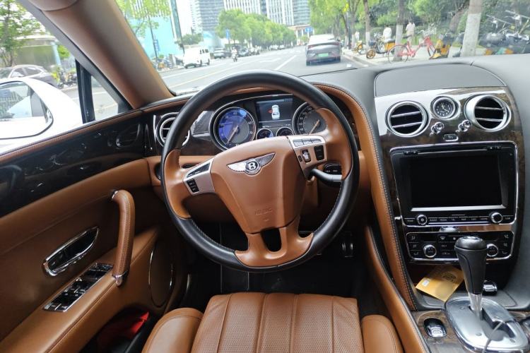 Used Bentley Flying Spur 2014 4.0T V8 Prestige Edition Steering Wheel