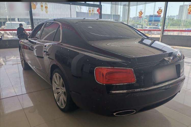Used Bentley Flying Spur 2015 6.0T W12 Standard Edition Exterior 4