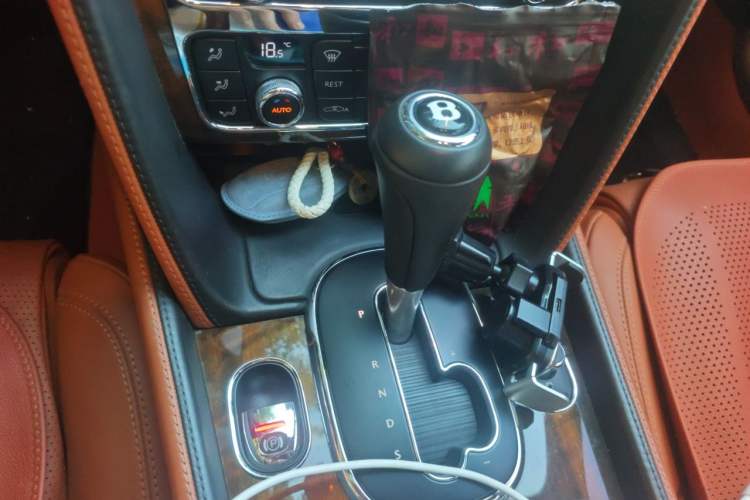 Used Bentley Flying Spur  Gear Lever