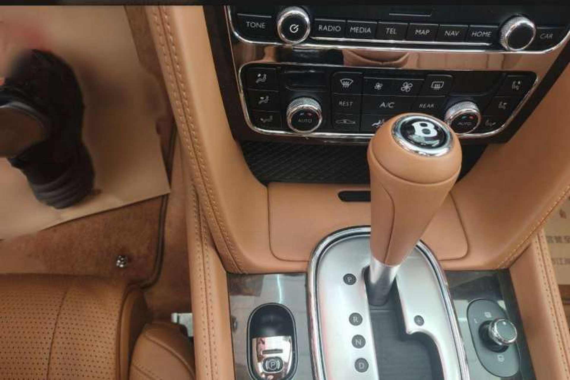 Used Bentley Flying Spur 2015 6.0T W12 Standard Edition Interior 5