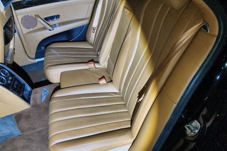 Used Bentley Flying Spur 2015 4.0T V8 Luxury Edition Left Rear Seat
