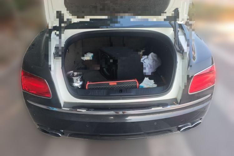 Used Bentley Flying Spur  Trunk