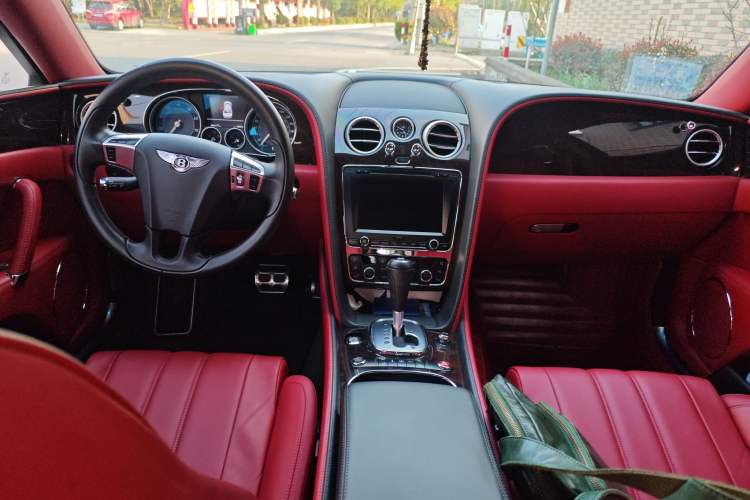 Used Bentley Flying Spur 2015 4.0T V8 Standard Edition Center Console