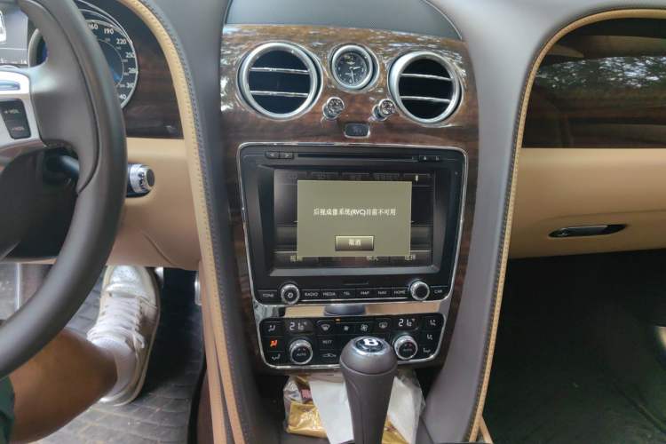 Used Bentley Flying Spur 2016 4.0T V8 Standard Edition Audio And AC Panel