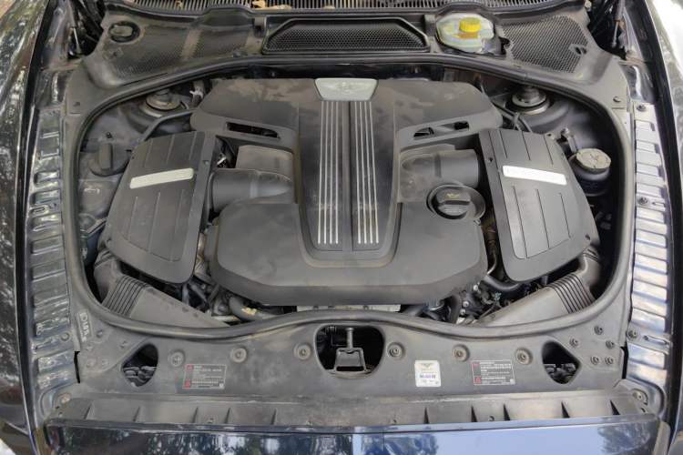 Used Bentley Flying Spur 2016 4.0T V8 Standard Edition Engine Bay