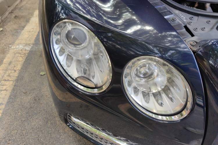Used Bentley Flying Spur 2016 4.0T V8 Standard Edition Right Front Headlight