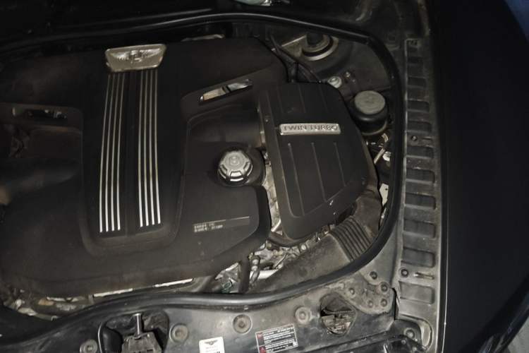 Used Bentley Flying Spur 2016 4.0T V8 Standard Edition Engine Bay Left