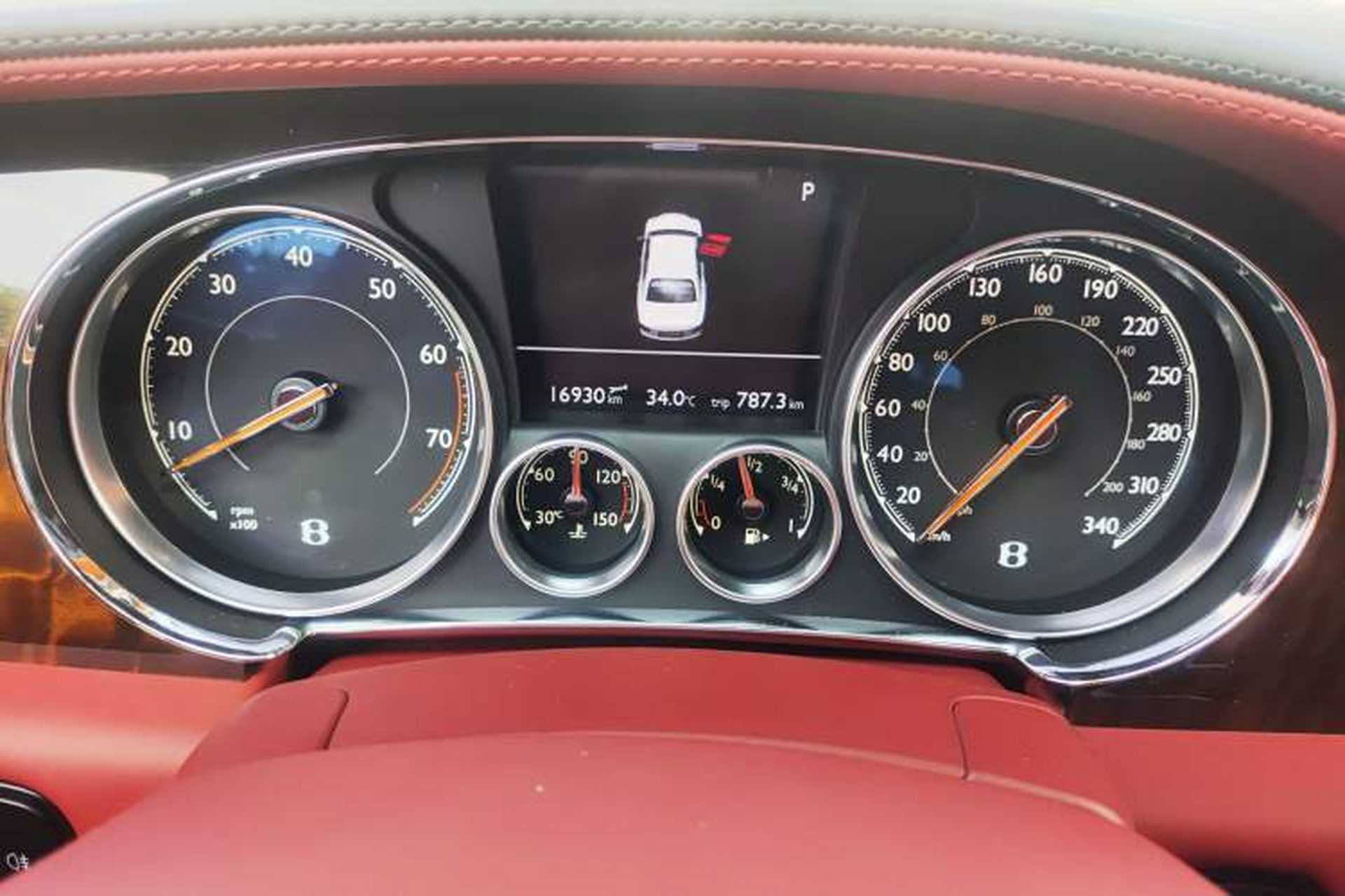 Used Bentley Flying Spur 2016 4.0T V8 Standard Edition Instrument Cluster
