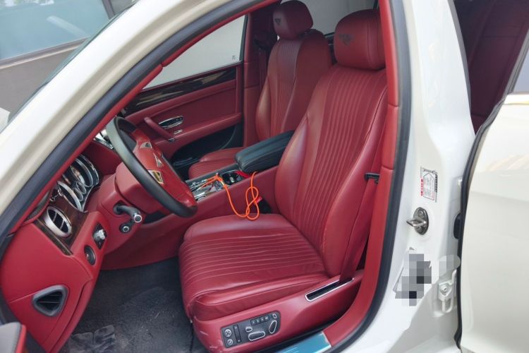 Used Bentley Flying Spur 2016 4.0T V8 Standard Edition Left Front Seat