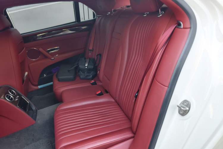 Used Bentley Flying Spur 2016 4.0T V8 Standard Edition Left Rear Seat