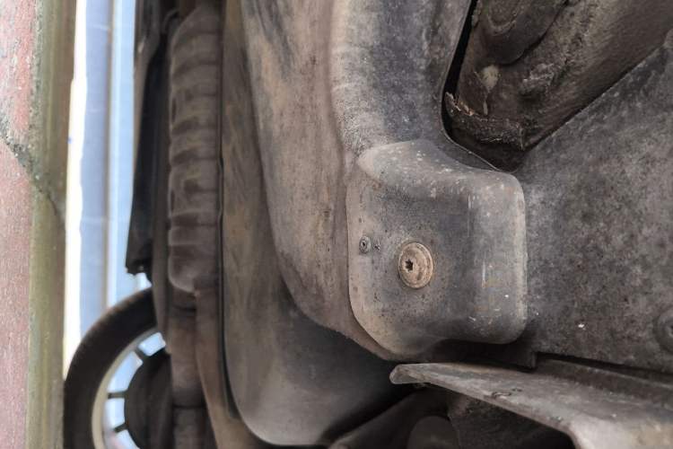 Used Bentley Flying Spur  Chassis Rear Left
