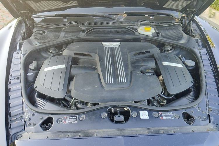 Used Bentley Flying Spur 2017 4.0T V8 S Standard Edition Engine Bay