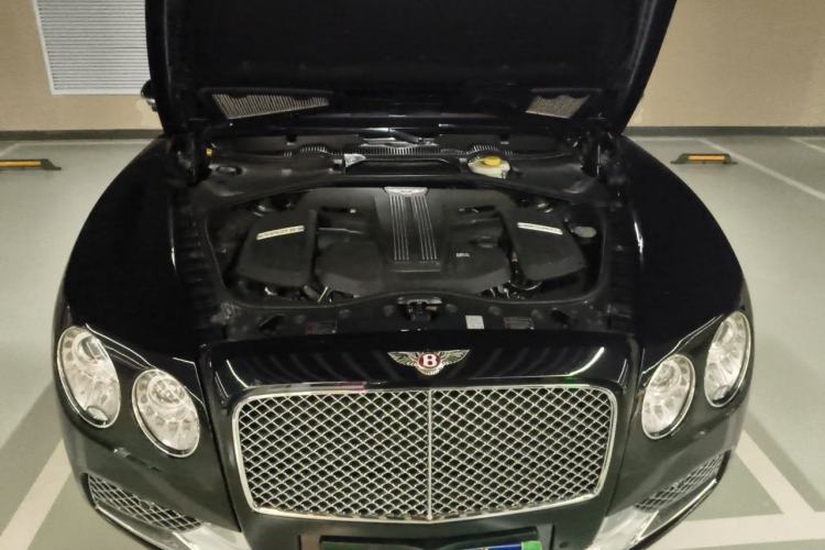 Used Bentley Flying Spur 2017 4.0T V8 S Standard Edition Engine Bay